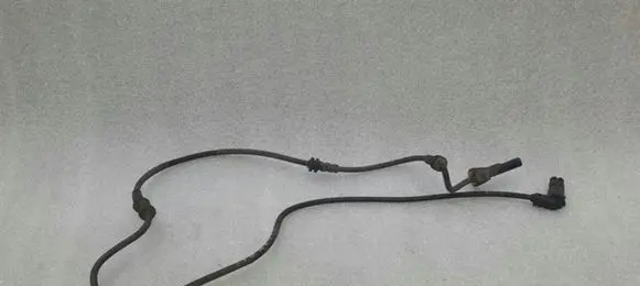 Mercedes-Benz S W221 ABS brake wheel speed sensor A2215400317