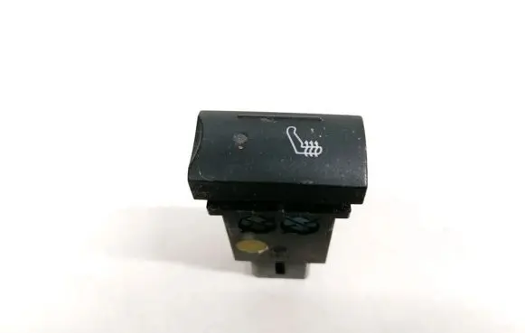 SsangYong Rexton Seat heating switch