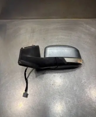 Ford Mondeo MK IV Front door electric wing mirror E9034384 E9024384