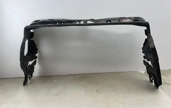 BMW X5 G05 Air intake duct part 7421675