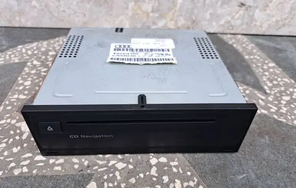 Audi A4 S4 B8 8K Navigation unit CD/DVD player 4L0035730B 8T0035769C AUZ6Z3H6AA18A3