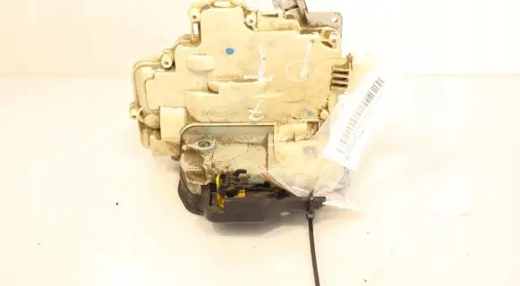Audi A4 S4 B7 8E 8H Rear door lock