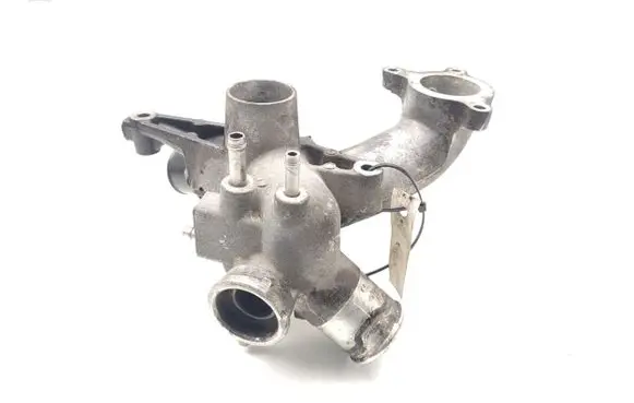 Lexus IS 220D-250-350 Thermostat/thermostat housing