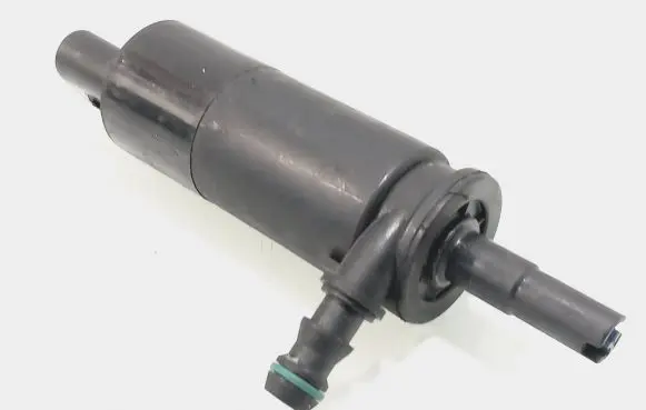 Mercedes-Benz CLS C218 X218 Headlight washer pump 2108691221