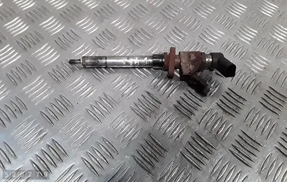 Ford Kuga I Fuel injector 9657144580