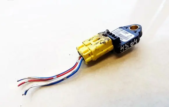 Mitsubishi Outlander Airbag deployment crash/impact sensor 8651A001 39754C