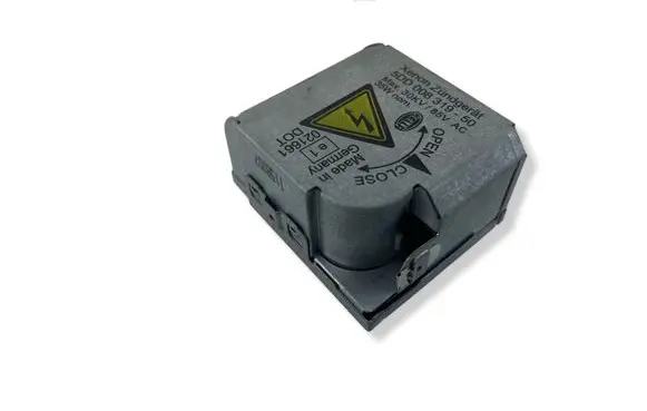 Mercedes-Benz CLS C219 Headlight ballast module Xenon 5DD00831950