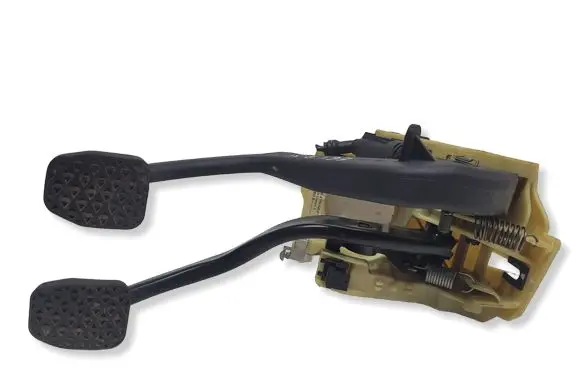 BMW 5 E60 E61 Pedal assembly 6759944