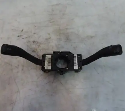 Skoda Fabia Mk1 (6Y) Other switches/knobs/shifts 8L0953513G