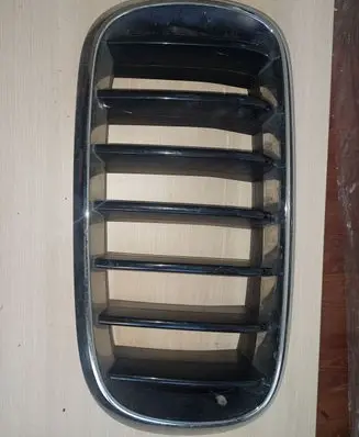 BMW X6 F16 Front bumper upper radiator grill 7316075 7316057 7316053