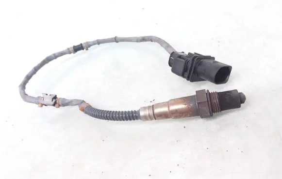 Audi A3 S3 A3 Sportback 8P Lambda probe sensor 022906262CG 0258017086