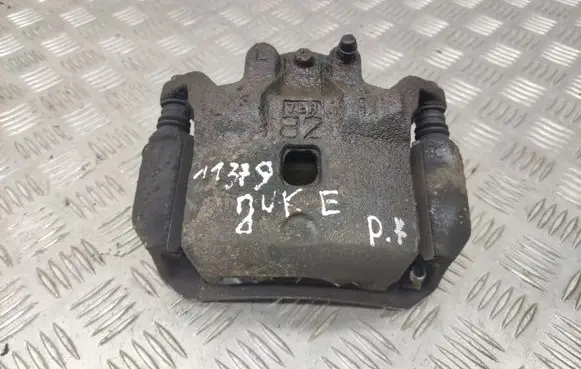 Nissan Juke I F15 Front brake caliper