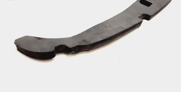 Volvo XC90 Fender foam support/seal 