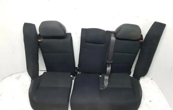 Volvo V40 Second row seats 