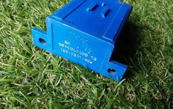Peugeot 406 Other relay 9610967880