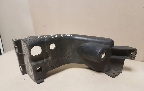 Audi A8 S8 D3 4E Fender mounting bracket 4E0853922C
