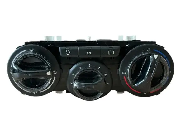 Peugeot 208 Climate control unit 96722483ZD E1063173