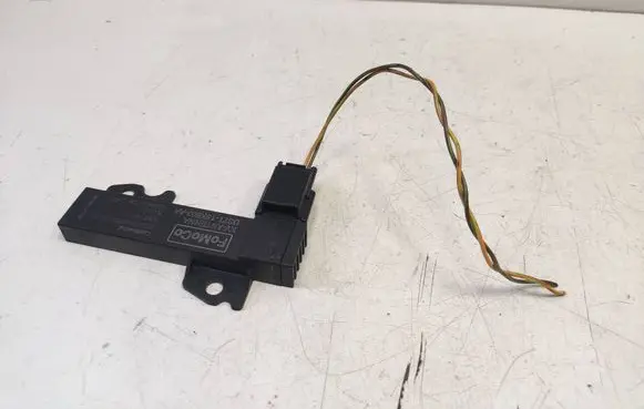 Ford Focus Aerial antenna amplifier DS7T15K603AA