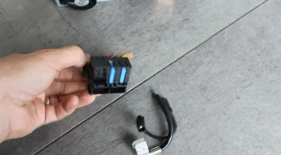 BMW 5 E60 E61 Sound system wiring loom 1241766 6950814