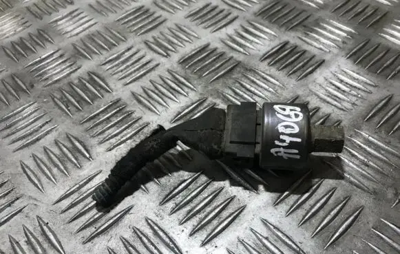 Air conditioning (A/C) pressure sensor