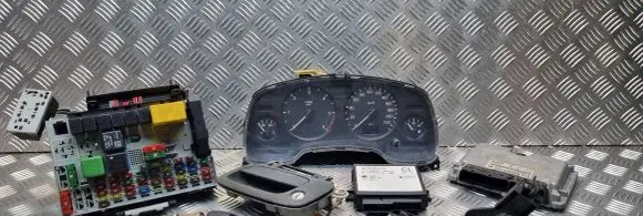 Opel Astra G Engine ECU kit and lock set 24417167 0281010267 09228743