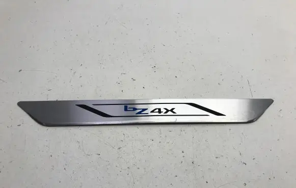 Toyota bZ4X Front sill trim cover PW38242005 P231937