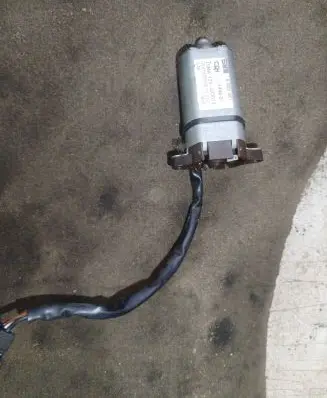 BMW 7 E65 E66 Steering column adjust motor 6908961