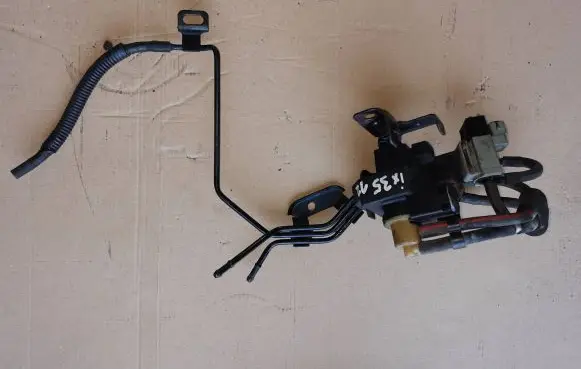 Hyundai ix35 Valve vacuum 