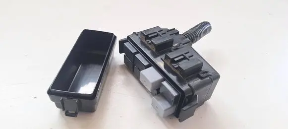 Honda E Relay mounting block 
