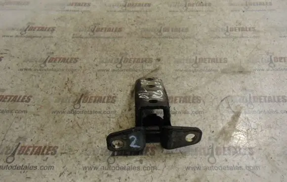 Mitsubishi Outlander Rear door lower hinge
