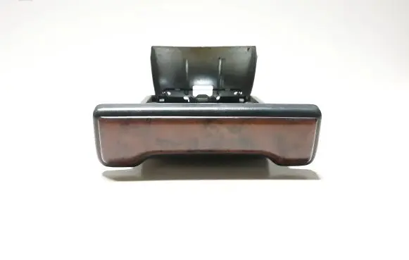 Suzuki Grand Vitara I Car ashtray