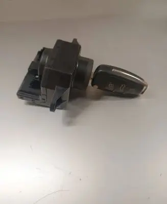 Audi A6 S6 C6 4F Ignition lock 4F0909131 4F0910131 33301301