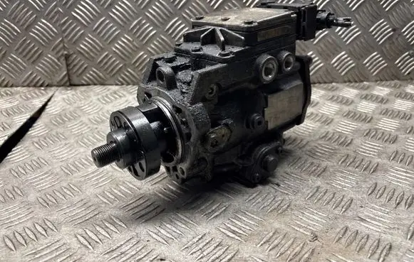 Opel Zafira A Fuel injection high pressure pump 24413103 0470504015