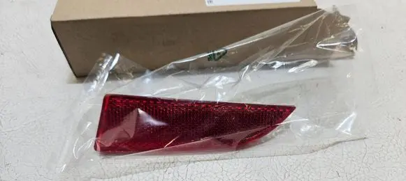BMW X3 E83 Rear tail light reflector 7162218
