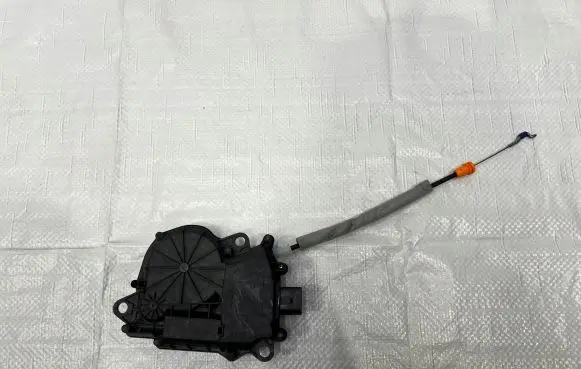 Jaguar E-Pace Tailgate/trunk/boot lock/catch/latch