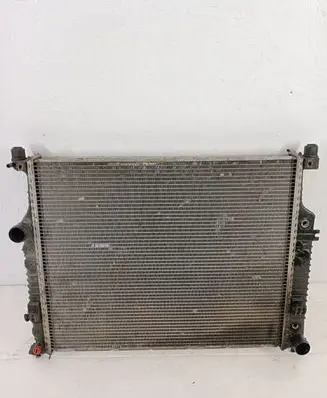 Mercedes-Benz ML W164 Coolant radiator A1645000003