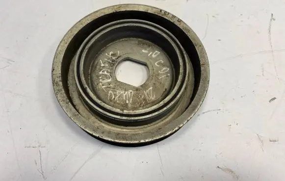 Renault Trafic II (X83) Crankshaft pulley 8201058962
