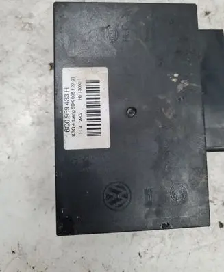 Volkswagen Polo III 6N 6N2 6NF Comfort/convenience module 6Q0959433H
