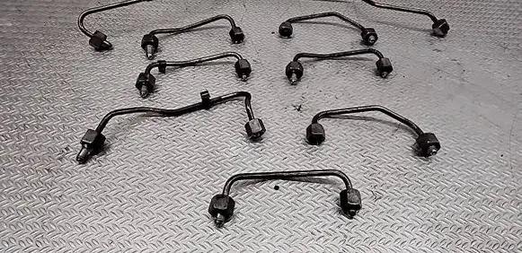 Audi A6 S6 C6 4F Fuel injector supply line/pipe 