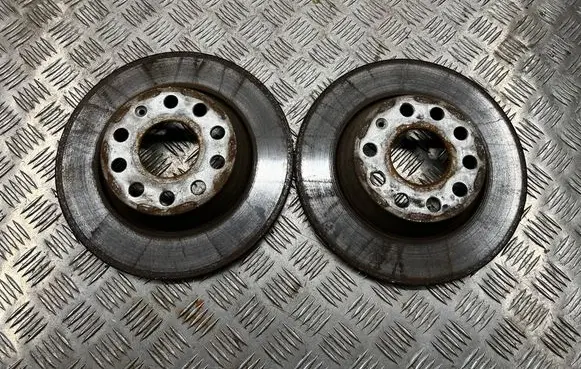 Skoda Superb B6 (3T) Rear brake disc 