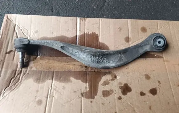 BMW 5 GT F07 Rear control arm DEEN6082T6