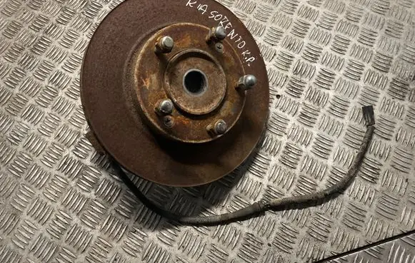 KIA Sorento Front wheel hub spindle knuckle