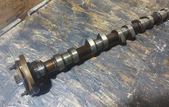 BMW 5 E39 Camshaft 969G 1748969 1748969G