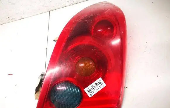 Nissan Primera Rear/tail lights 26550AU210 89025260