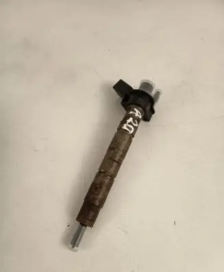 Fuel injector
