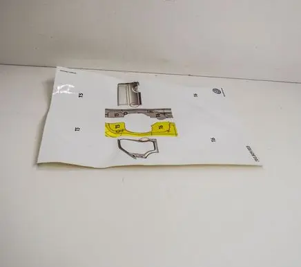 Volkswagen Transporter - Caravelle T5 Other body part 7E0809923