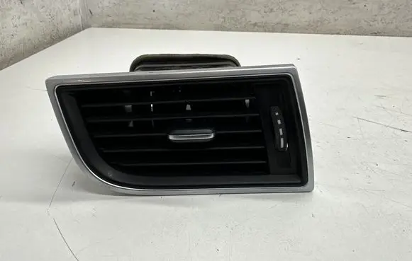 Porsche Macan (95B) Dashboard side air vent grill/cover trim 