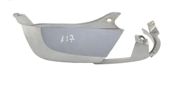 BMW Z4 E85 E86 Rear/tail light trim molding 7162126