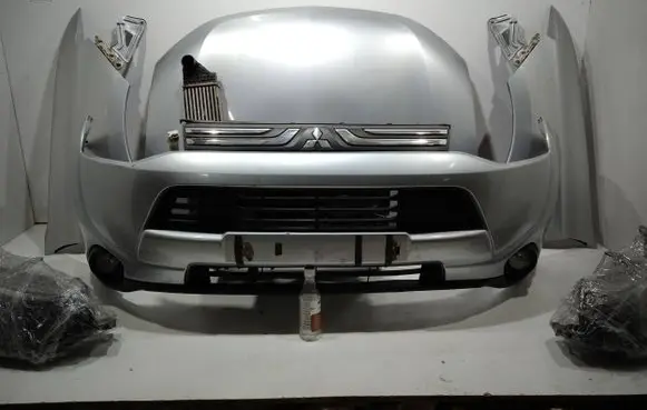 Mitsubishi Outlander Front piece kit 6400d558zz-