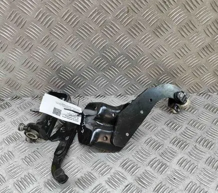 Mercedes-Benz Vito Viano W447 Rear door hinge set A4477605157 A4477600347